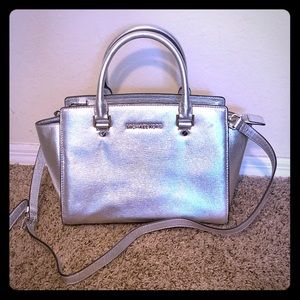 Michel Kors Crossbody - Silver